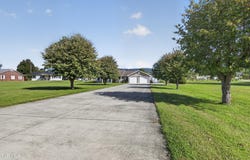 637 Violet Lane, Marion, VA 24354