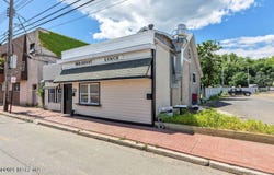 111 Bay Avenue, Highlands, NJ 07732