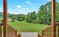 193 Roby Cornett Road, Vilas, NC 28692