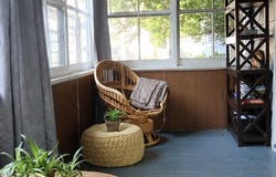 14 Castle St, Springfield, MA 01118
