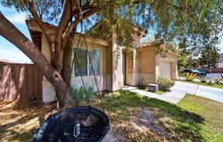 120 Estancia Way, Hemet, CA 92545