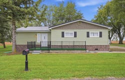 5637 N County Road 900 E, Losantville, IN 47354-9618
