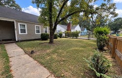 808 Fairwood Dr, Grenada, MS 38901