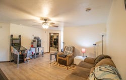 2111 Walnut, Hull, IA 51239