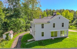 9776 Music Street, Novelty, OH 44072