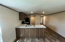 35 Tower Manor Cir W, Auburndale, FL 33823