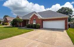 2212 Defoe Circle, Bryant, AR 72022
