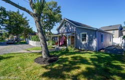 1034 3rd Avenue, Wall, NJ 07719