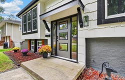 605 NE Ash Street, Lee's Summit, MO 64063