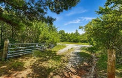 30226 Hamilton Road, Macomb, OK 74852