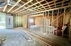 305 E Second Street, Cuero, TX 77954