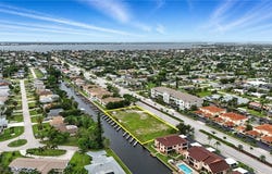 5119 Coronado Parkway, Cape Coral, FL 33904