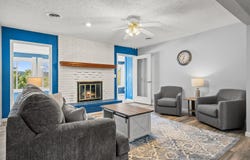 3 Port Holiday Drive, Kimberling City, MO 65686