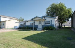 14 W Post Oak Ave, Rogers, TX 76569