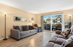 5 Kingery Quarter, Willowbrook, IL 60527