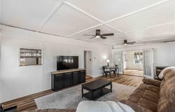 32305 S Cherokee CT, Cookson, OK 74427