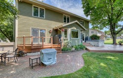 10929 W Hope Ave, Wauwatosa, WI 53222