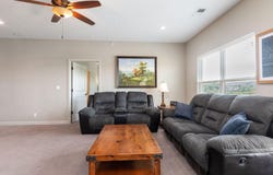 71 Bunker Drive, Branson West, MO 65737
