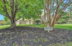 5002 Orchard Park Dr, Roanoke, VA 24019