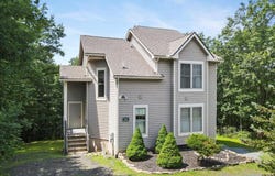 403 Upper Deer Valley Road, Tannersville, PA 18372