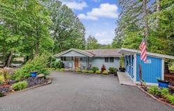 135 Outer Drive, Dingmans Ferry, PA 18328