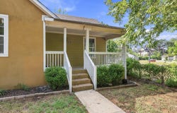 424 W Sears Street, Denison, TX 75020