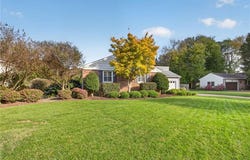 816 Queen Elizabeth Drive, Virginia Beach, VA 23452