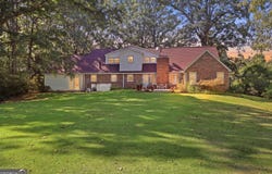 400 Harris Street, Toccoa, GA 30577