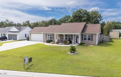 402 S Elisa Lane, Hubert, NC 28539