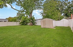 11 Delano Place, West Babylon, NY 11704