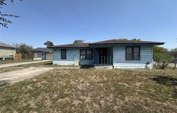 801 Ruben Chavez, Robstown, TX 78380