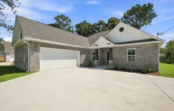 1416 N Lloyd Street, Crestview, FL 32536