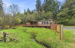 925 E 3RD St, Coquille, OR 97423