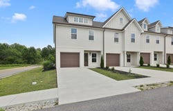 336 Legends Cir, Baxter, TN 38544