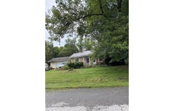 1864 Roberta Drive, Newark, OH 43056