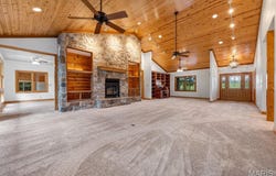 17293 Highway 8, St James, MO 65559
