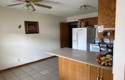 622 Shamrock Dr, Marshall, MO 65340