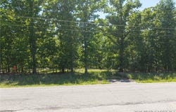 St. Croix Drive, Sunrise Beach, MO 65079