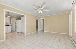 1035 N 6th Ave, Washington, IA 52353