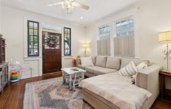 2835 PALMER Avenue, New Orleans, LA 70118