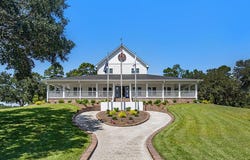 626 Long Spur Dr., Longs, SC 29568
