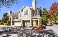 1231 NE HORIZON Loop, Hillsboro, OR 97124