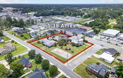 12 Dyal St, Baxley, GA 31513