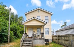 625 E Hill St, Louisville, KY 40217