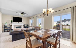 8101 Peninsula Circle, Grand Blanc, MI 48439