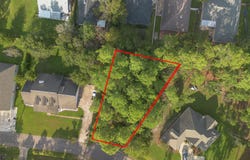 8424 Amoka Place, Diamondhead, MS 39525