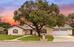 614 MOORSIDE DR, Windcrest, TX 78239-2538