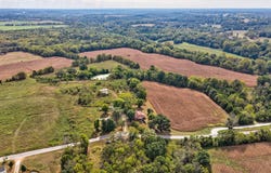 5128 S 65th Road, Aldrich, MO 65601