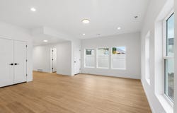 735 S HARRISON Dr, Springville, UT 84663