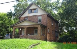 1194 Laird, Akron, OH 44320